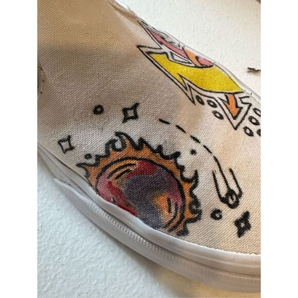 Vans Classic Youth Off White Custom Graffiti Art Slip-On Sneakers Size 1 - Picture 8 of 10